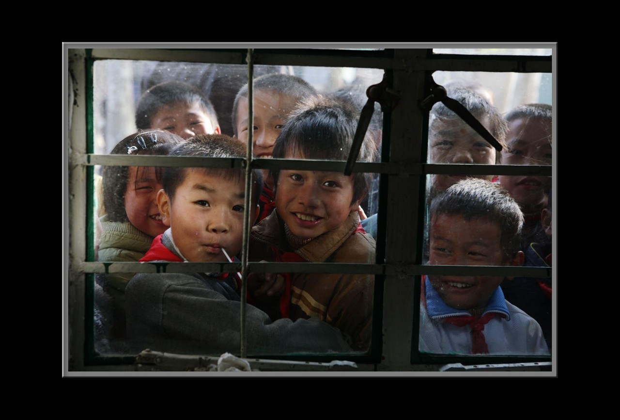 [Image: 21_window.jpg]