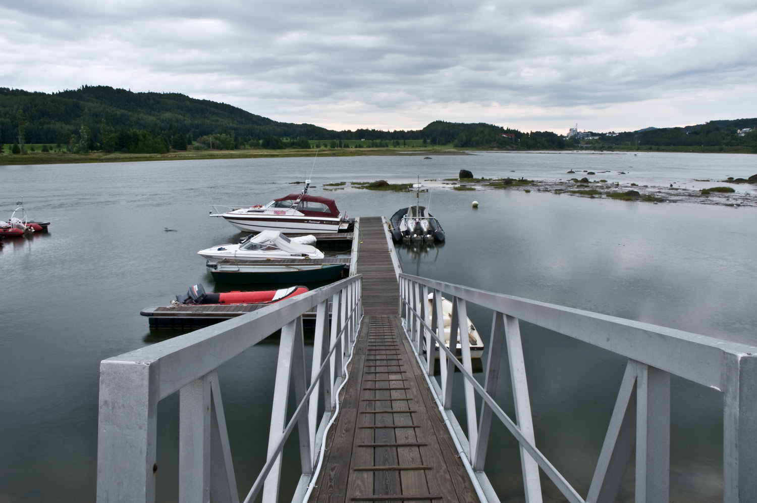 [Image: Gaspesie-Aug-2008-w-Gary-_DSC6299-17-08-08-fr-STTK.jpg]