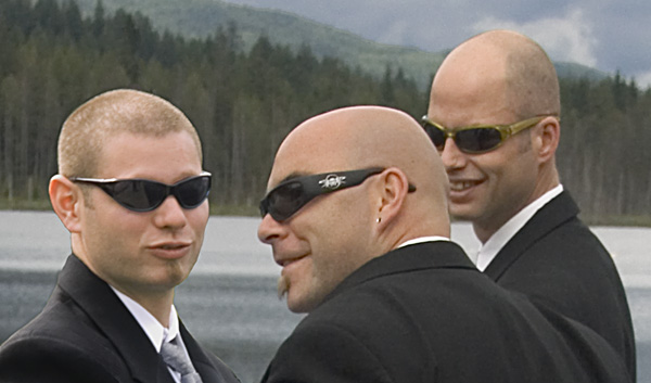 [Image: Skinhead%20Wedding.jpg]