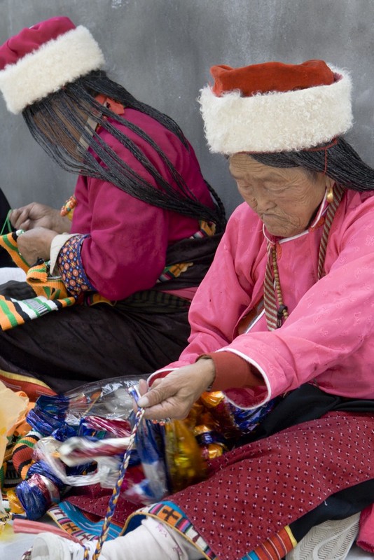 [Image: _MG_6811weavers.jpg]