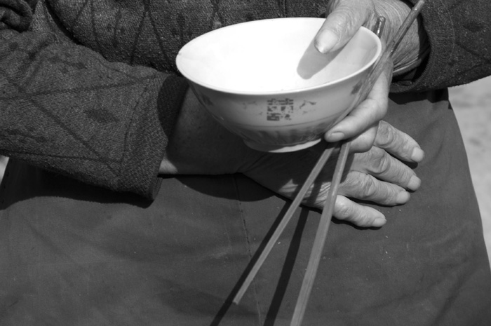 [Image: empty%20bowl2.jpg]