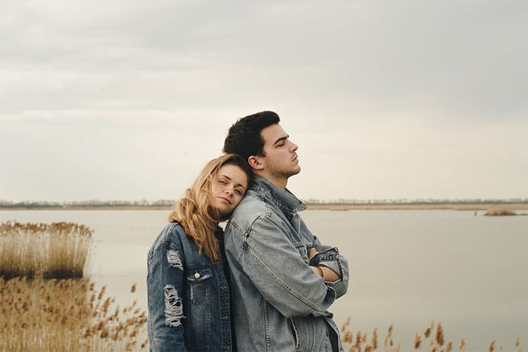 Posing Ideas for Moody Vibes & Introverted Couples